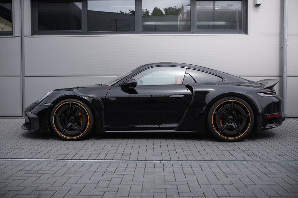Porsche 992 2024