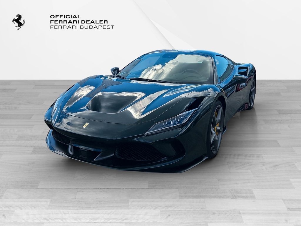 Ferrari F8 2022