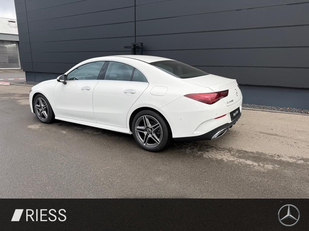 Mercedes-Benz CLA 180 2025
