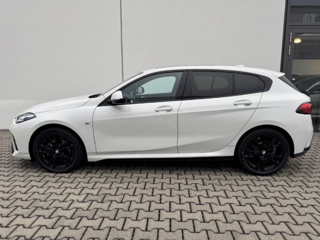 BMW 120 2024