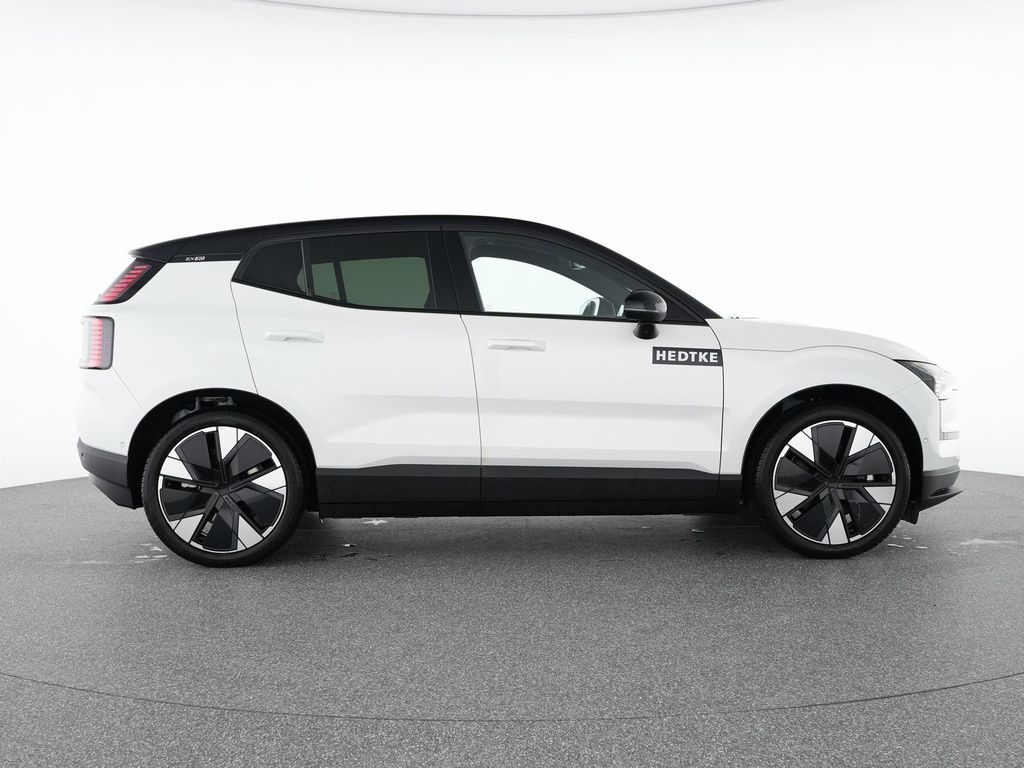Volvo EX30 2025