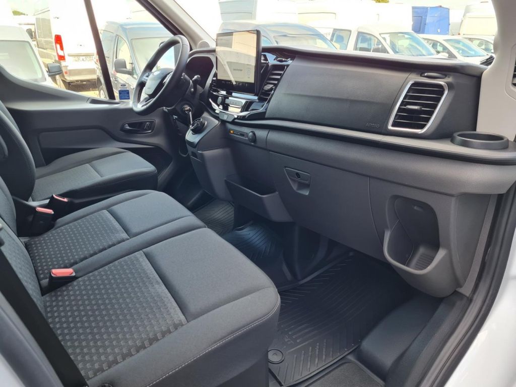 Ford Transit 2025