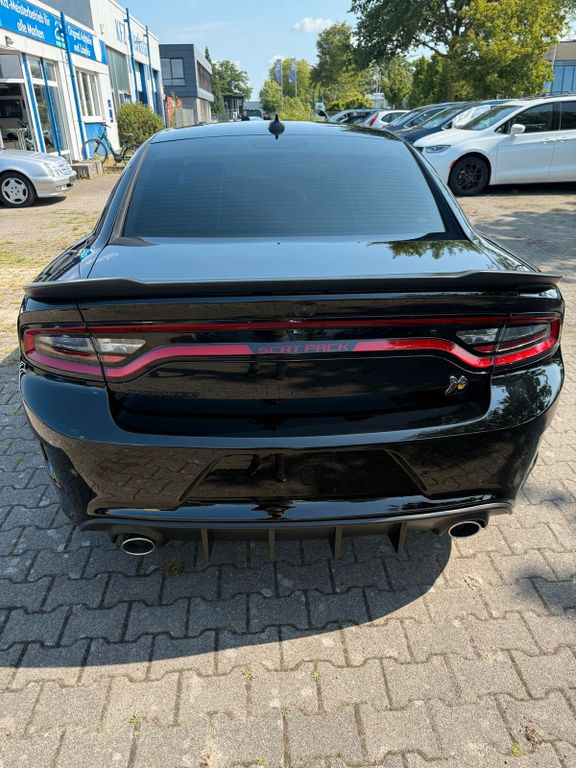 Dodge Charger 2021