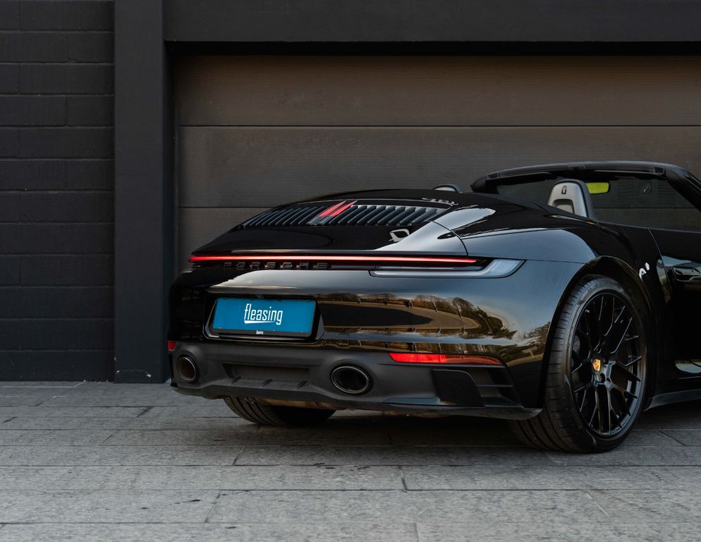 Porsche 992 2021