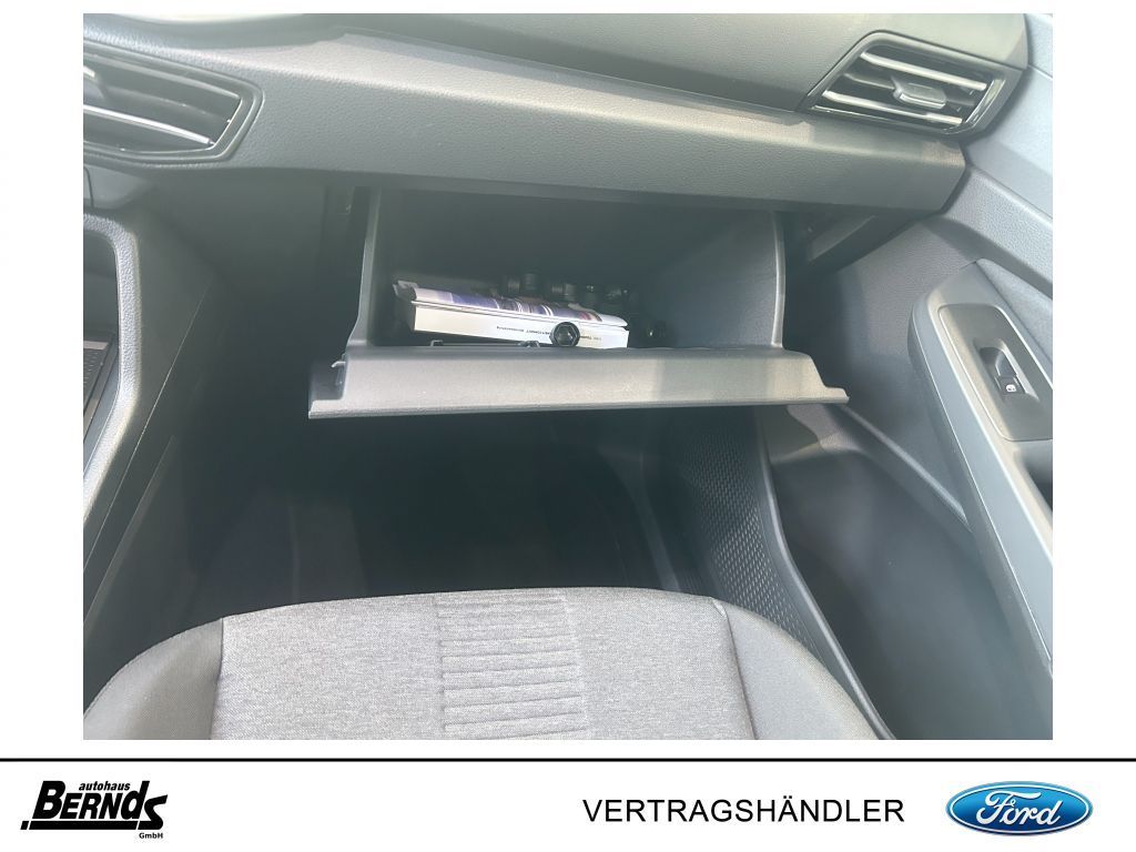 Ford Tourneo Connect 2025