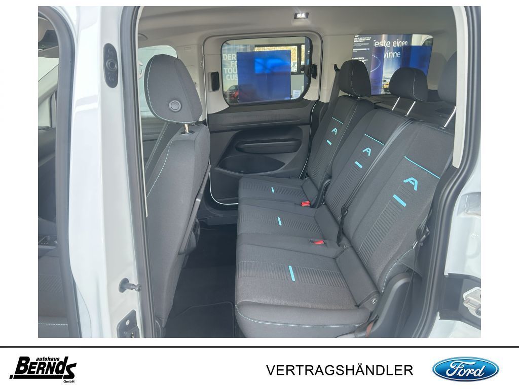 Ford Tourneo Connect 2025