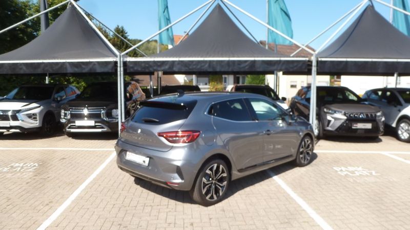 Mitsubishi Colt 2025