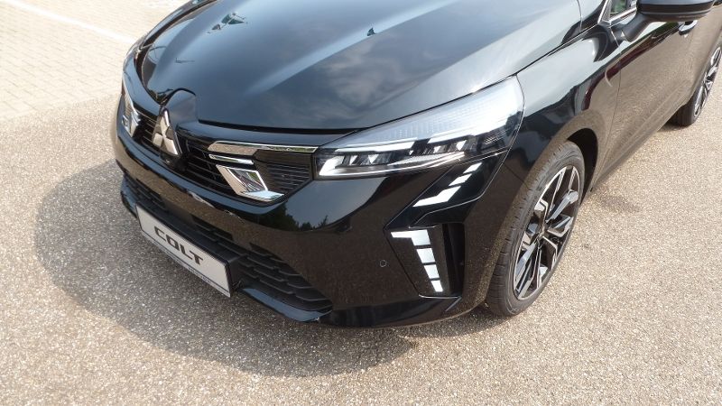 Mitsubishi Colt 2025