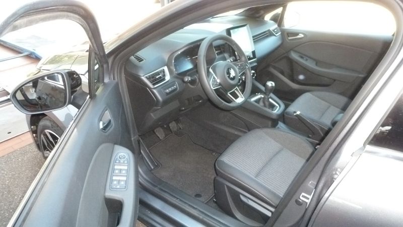 Mitsubishi Colt 2025