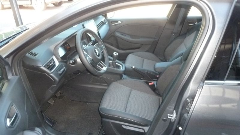 Mitsubishi Colt 2025