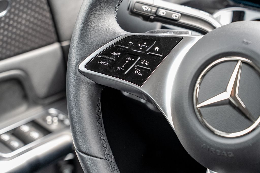 Mercedes-Benz B 180 2024