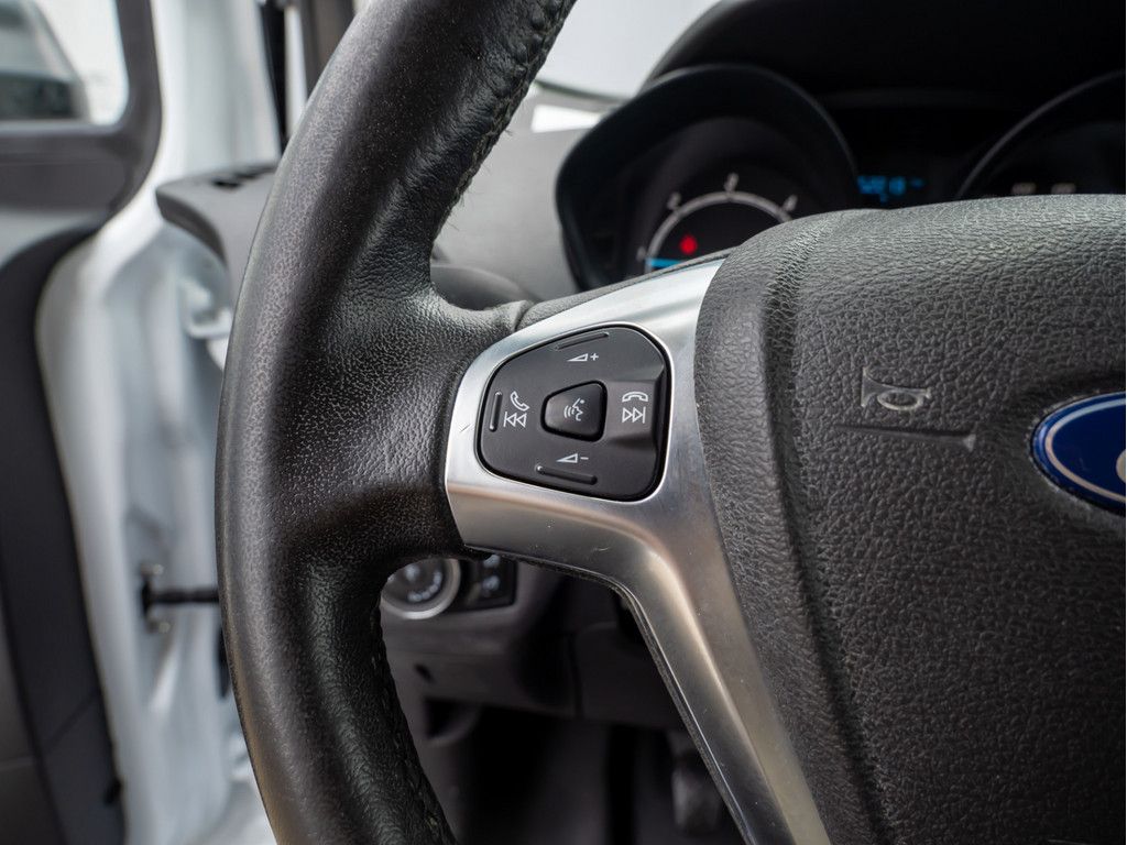 Ford Transit Courier 2020