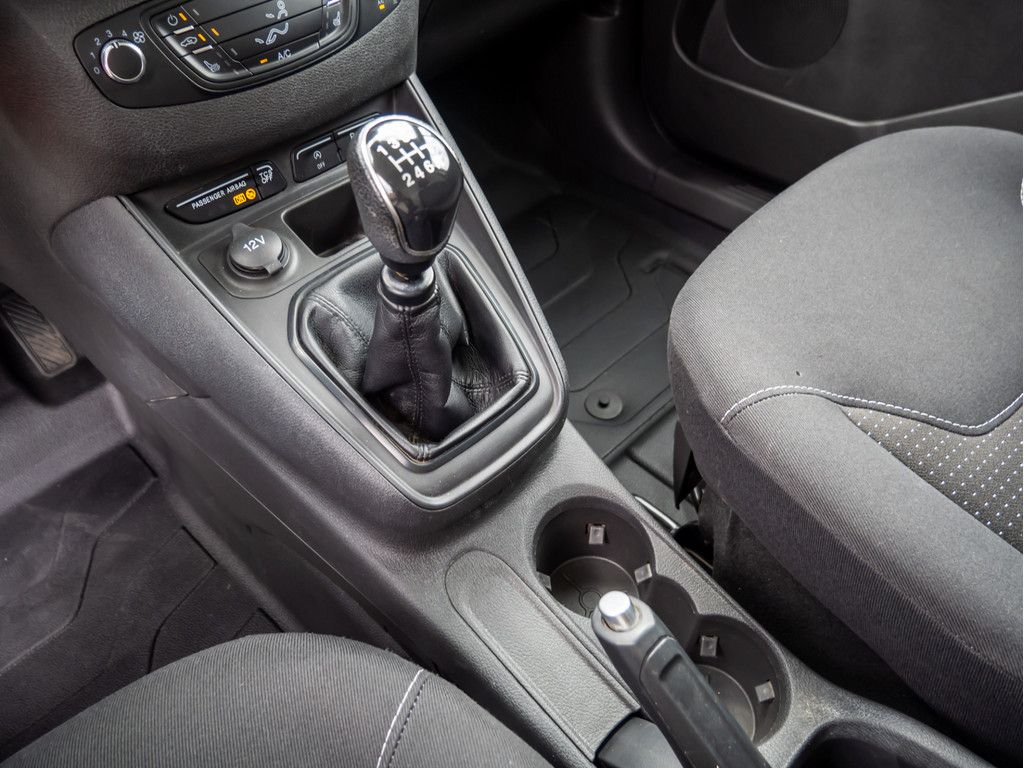 Ford Transit Courier 2020