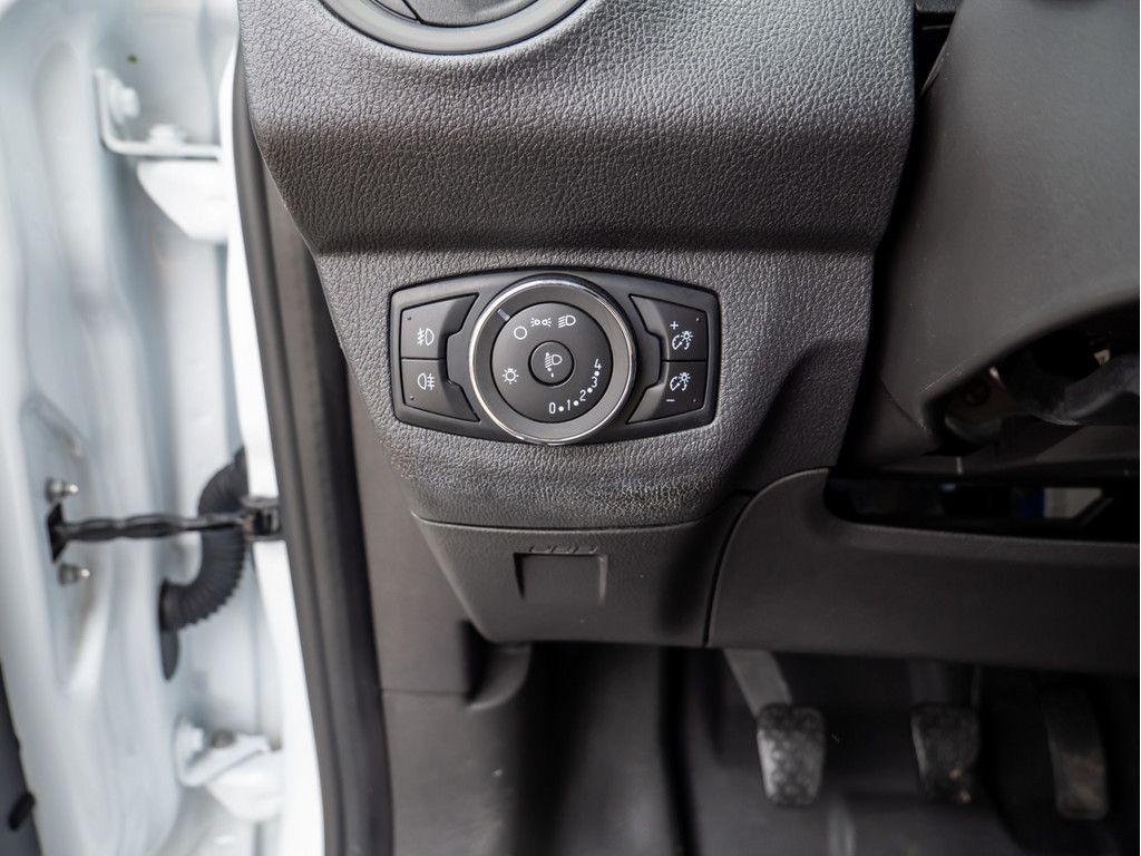 Ford Transit Courier 2020