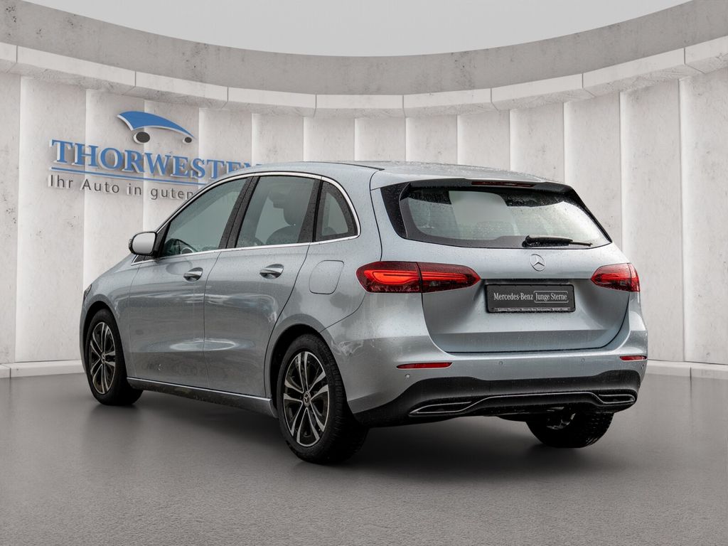 Mercedes-Benz B 180 2024