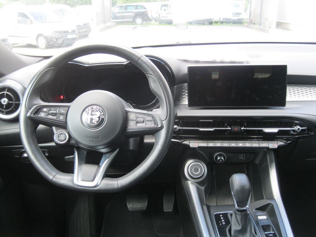 Alfa Romeo Tonale 2023