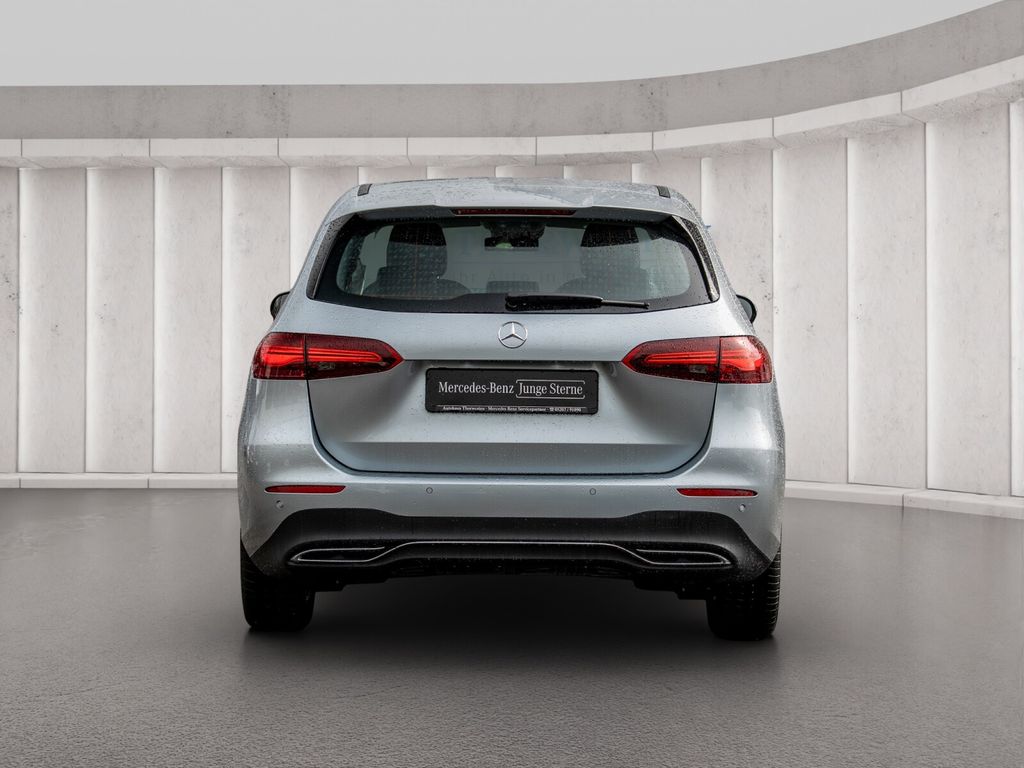 Mercedes-Benz B 180 2024