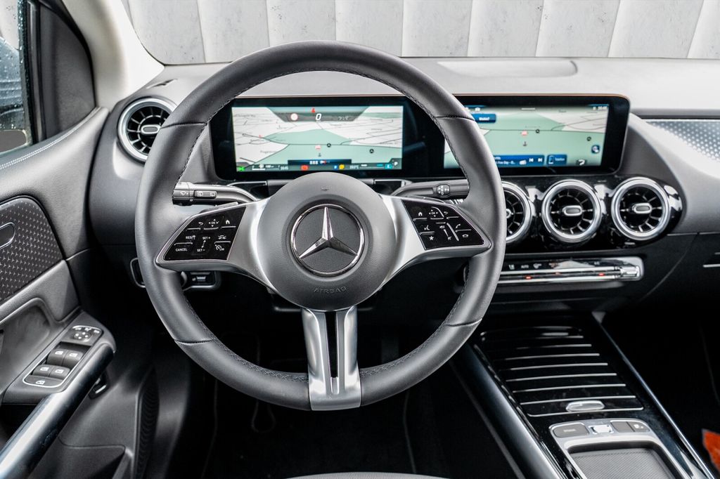 Mercedes-Benz B 180 2024