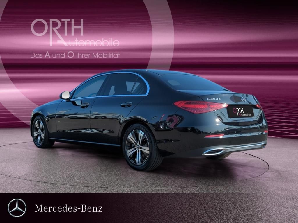 Mercedes-Benz C 200 2024