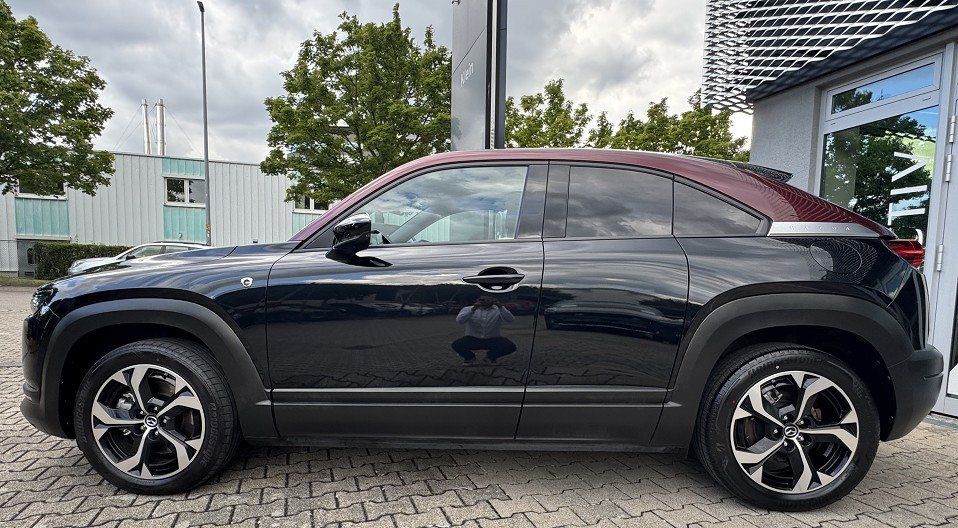 Mazda MX-30 2024