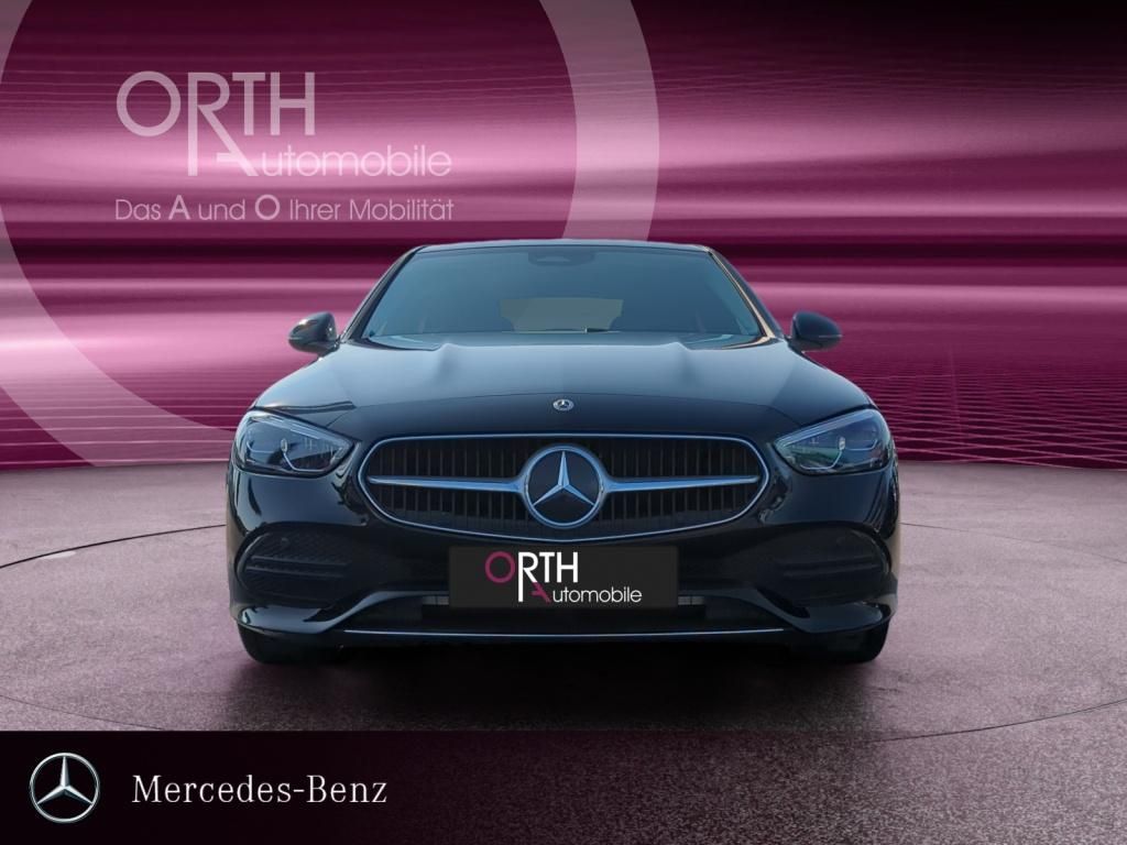 Mercedes-Benz C 200 2024
