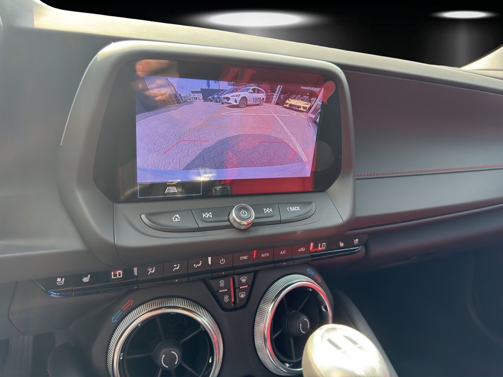 Chevrolet Camaro 2025
