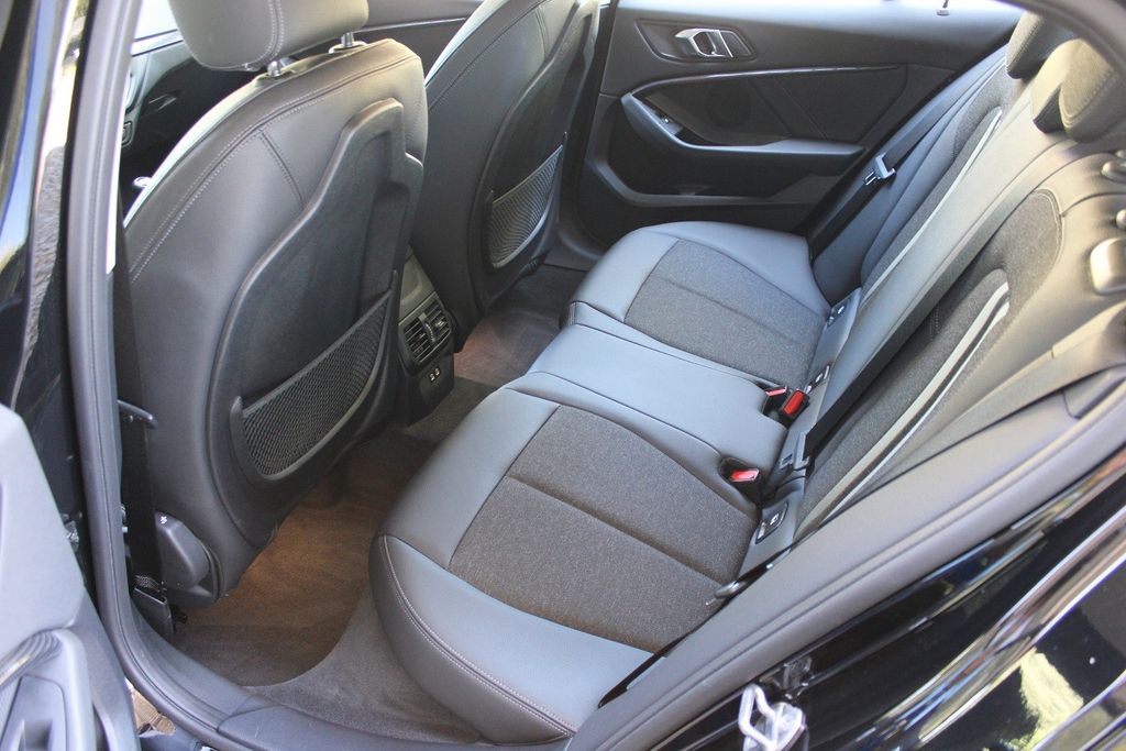 BMW 118 2022