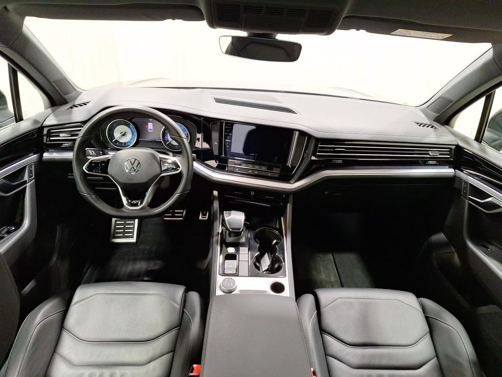 Volkswagen Touareg 2021