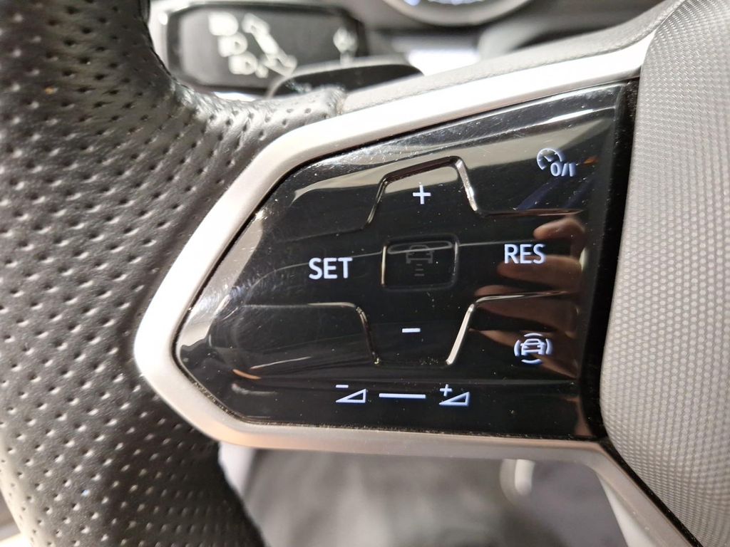 Volkswagen Touareg 2021