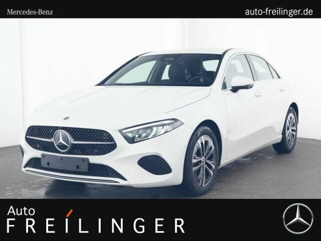 Mercedes-Benz A 180 2024