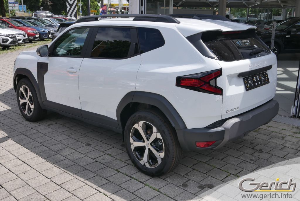 Dacia Duster 2025