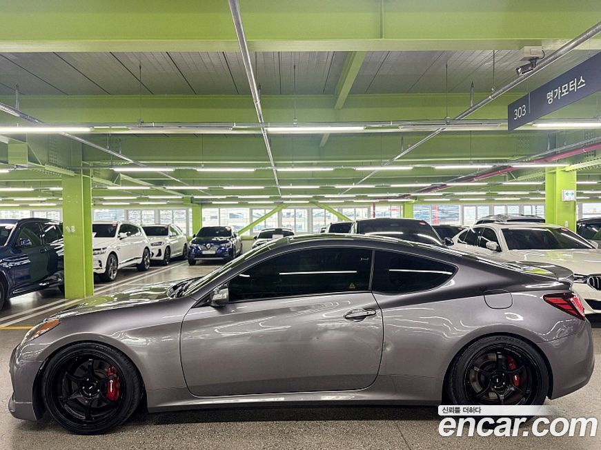 Hyundai Genesis 2009