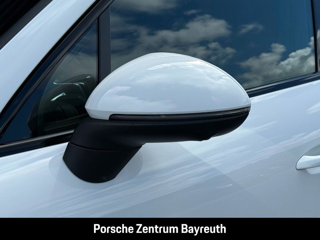 Porsche Cayenne 2021