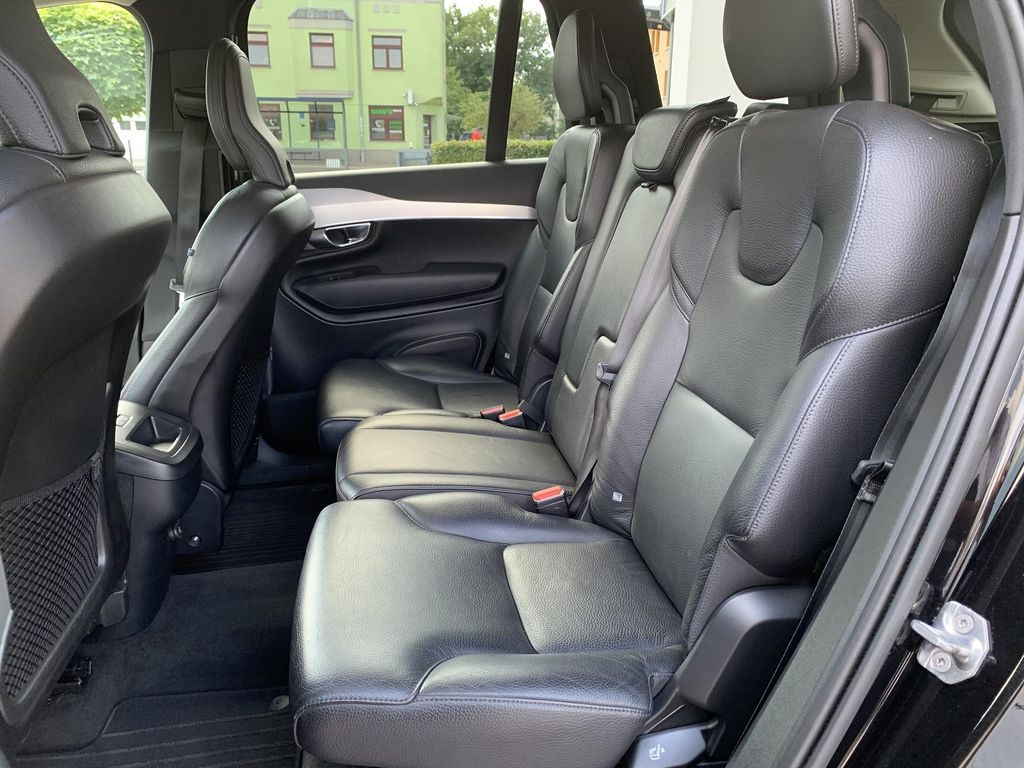 Volvo XC90 2019
