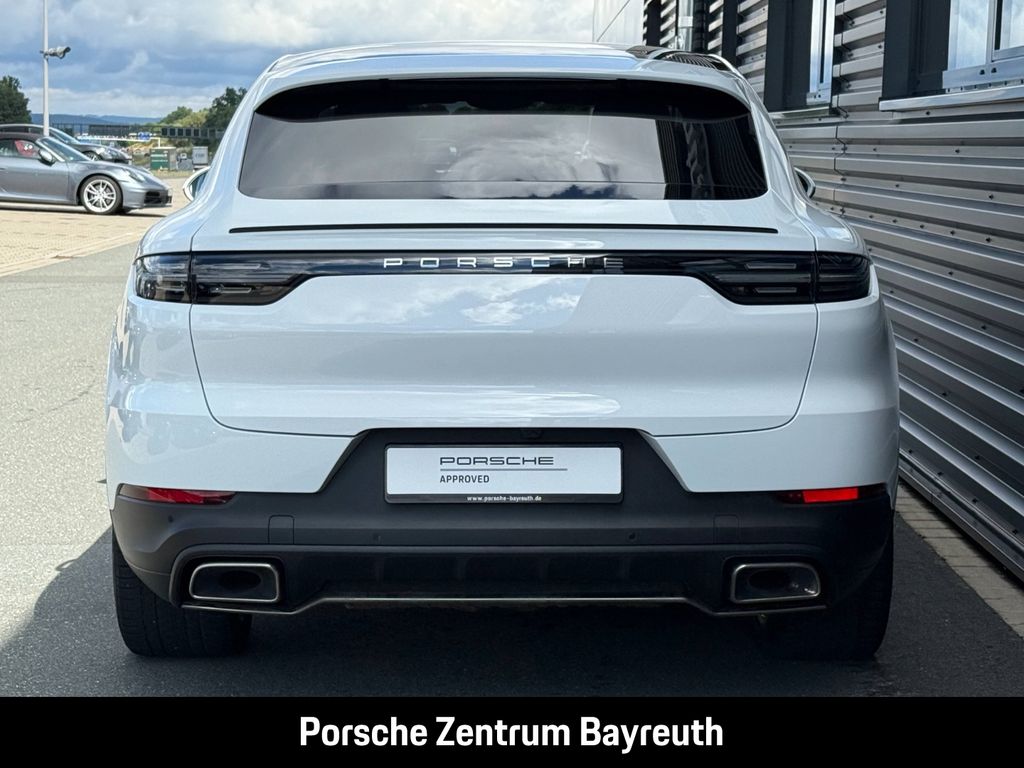 Porsche Cayenne 2021