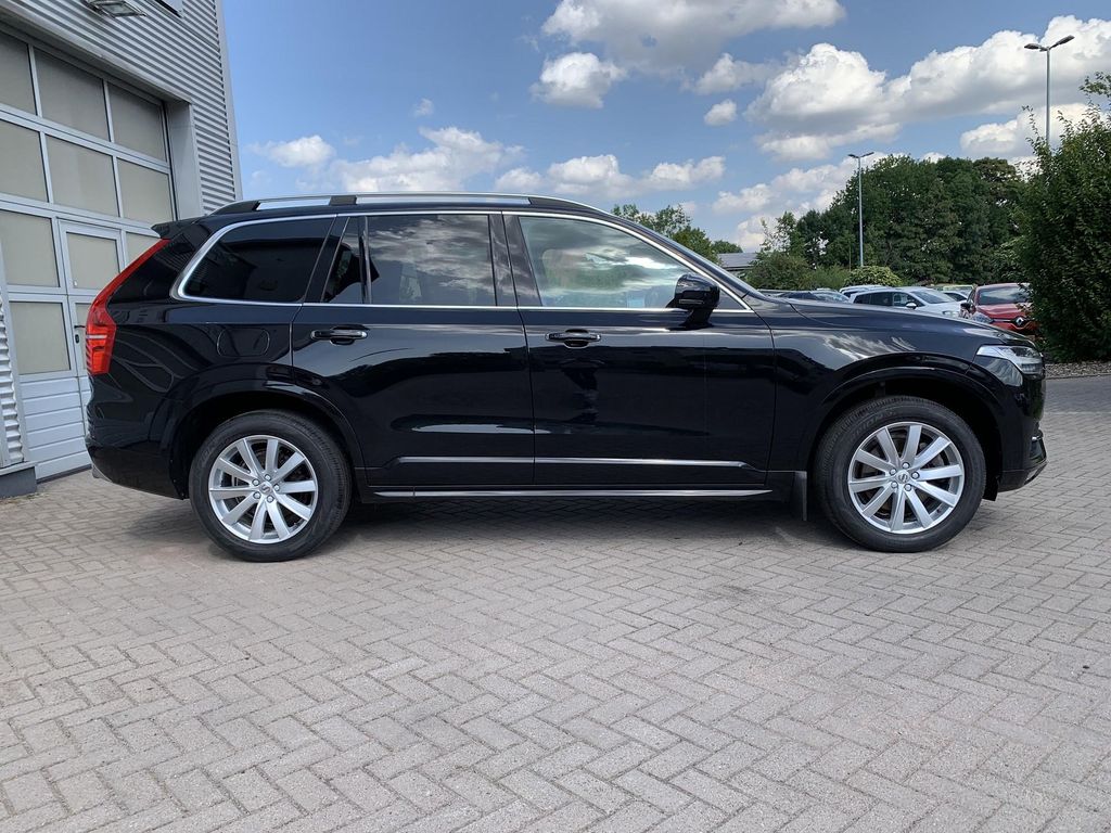 Volvo XC90 2019