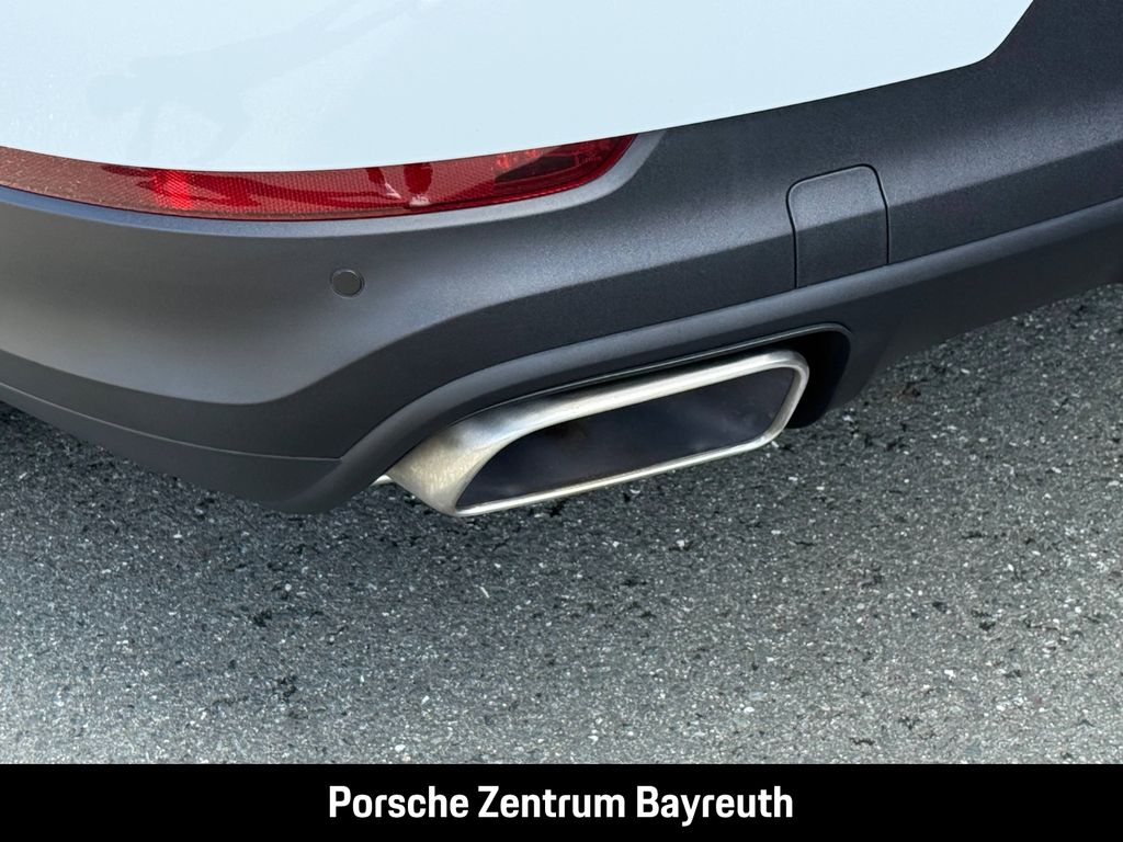 Porsche Cayenne 2021