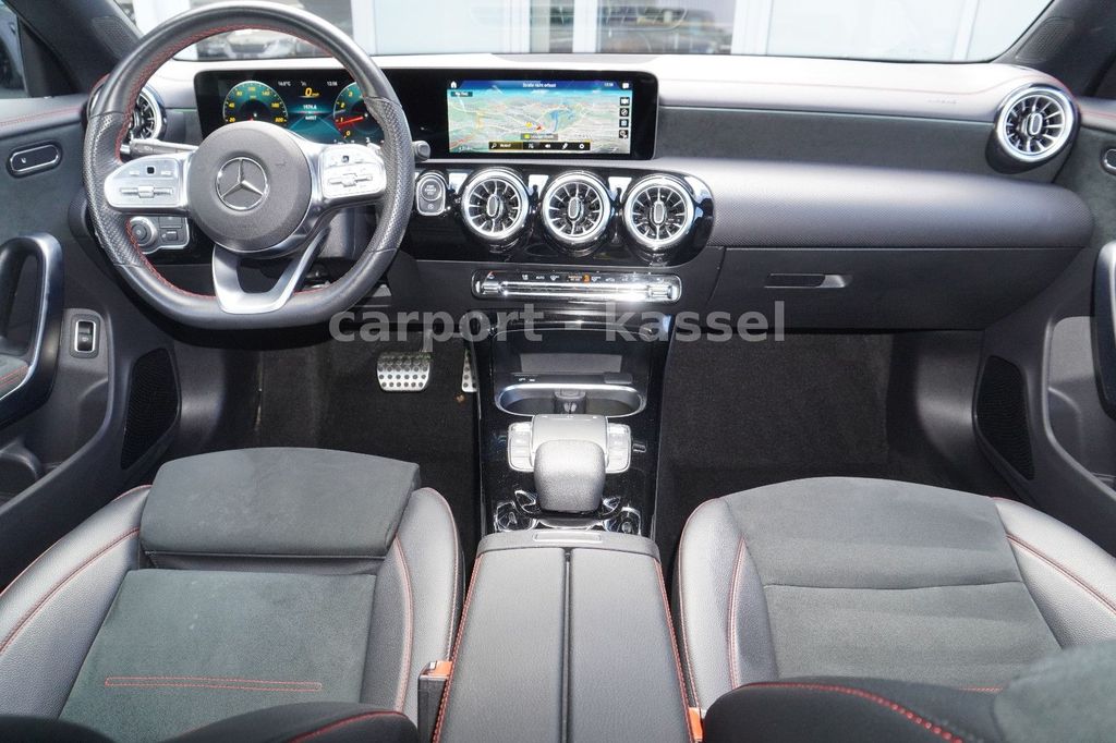 Mercedes-Benz CLA 200 2021