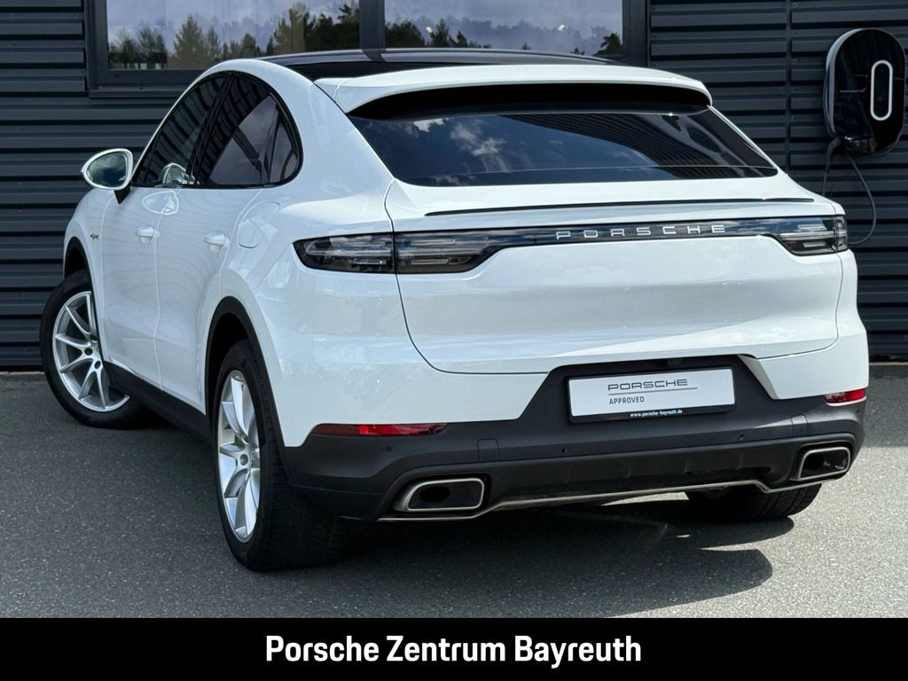 Porsche Cayenne 2021