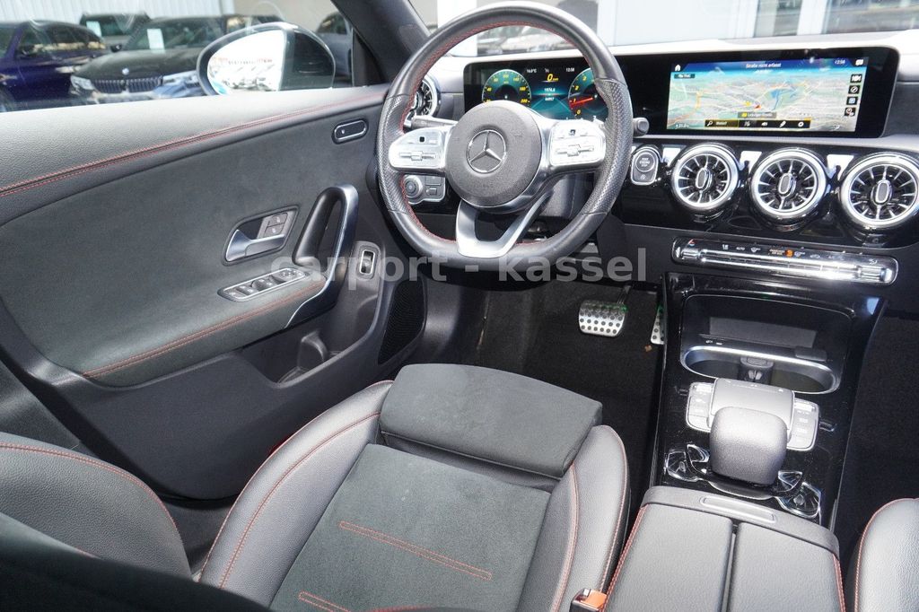 Mercedes-Benz CLA 200 2021