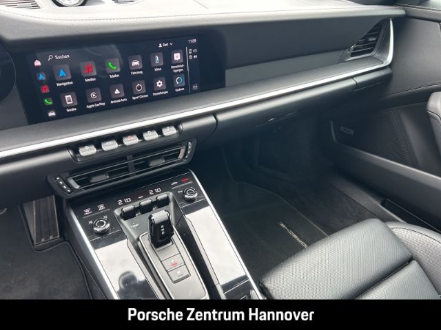 Porsche 992 2022