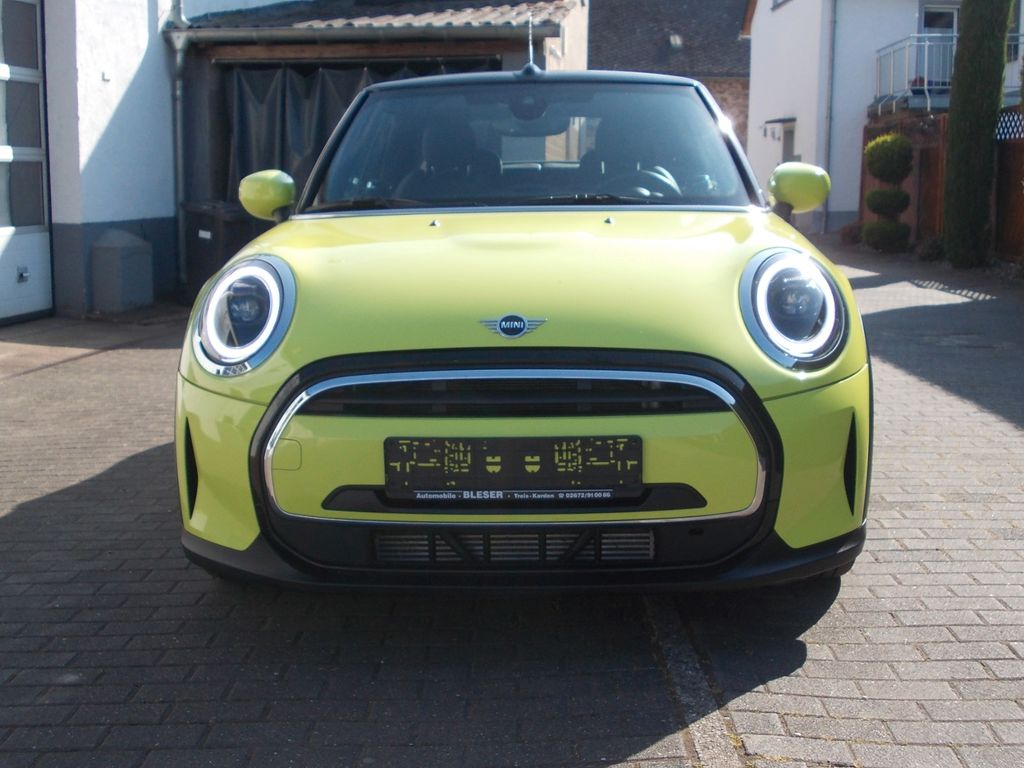 MINI Cooper Cabrio 2023