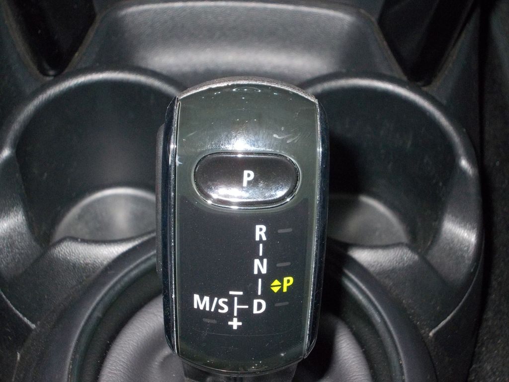 MINI Cooper Cabrio 2023