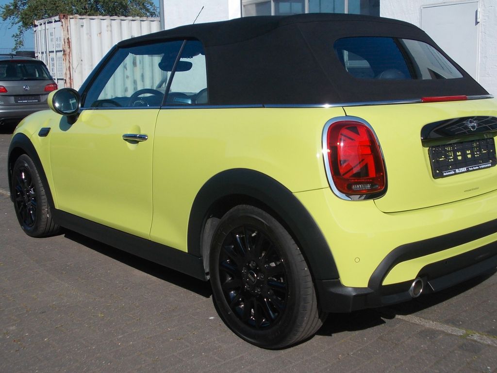 MINI Cooper Cabrio 2023