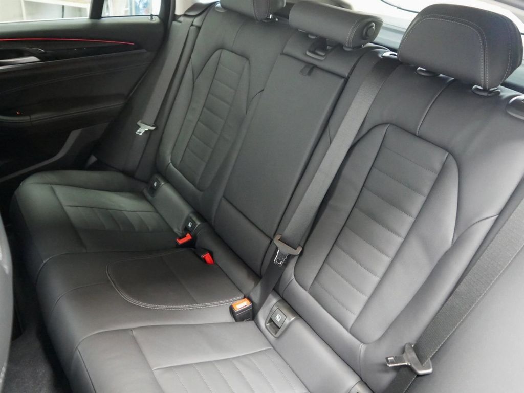 BMW X4 2024