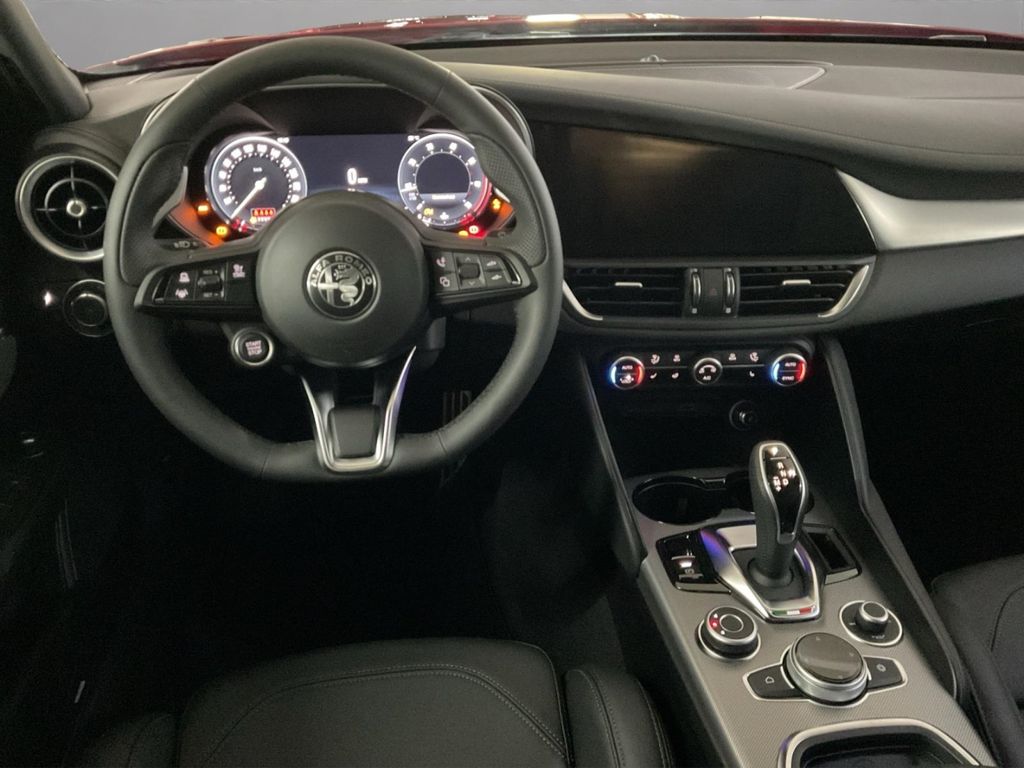 Alfa Romeo Giulia 2025