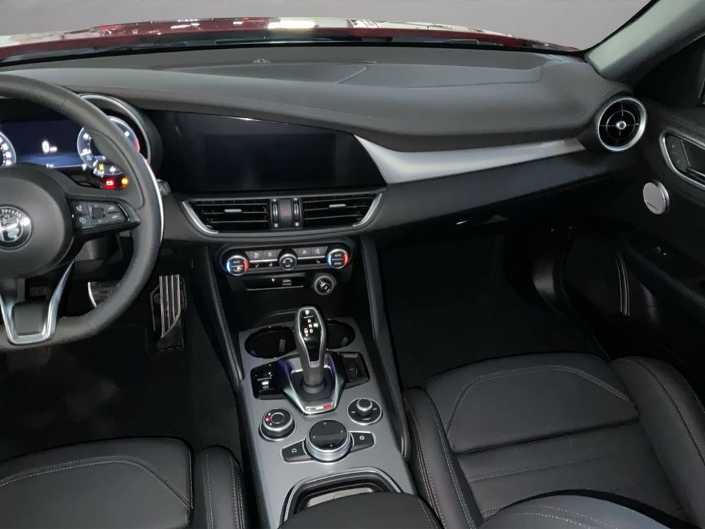 Alfa Romeo Giulia 2025