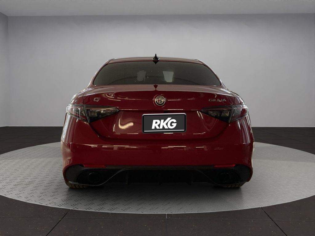 Alfa Romeo Giulia 2025