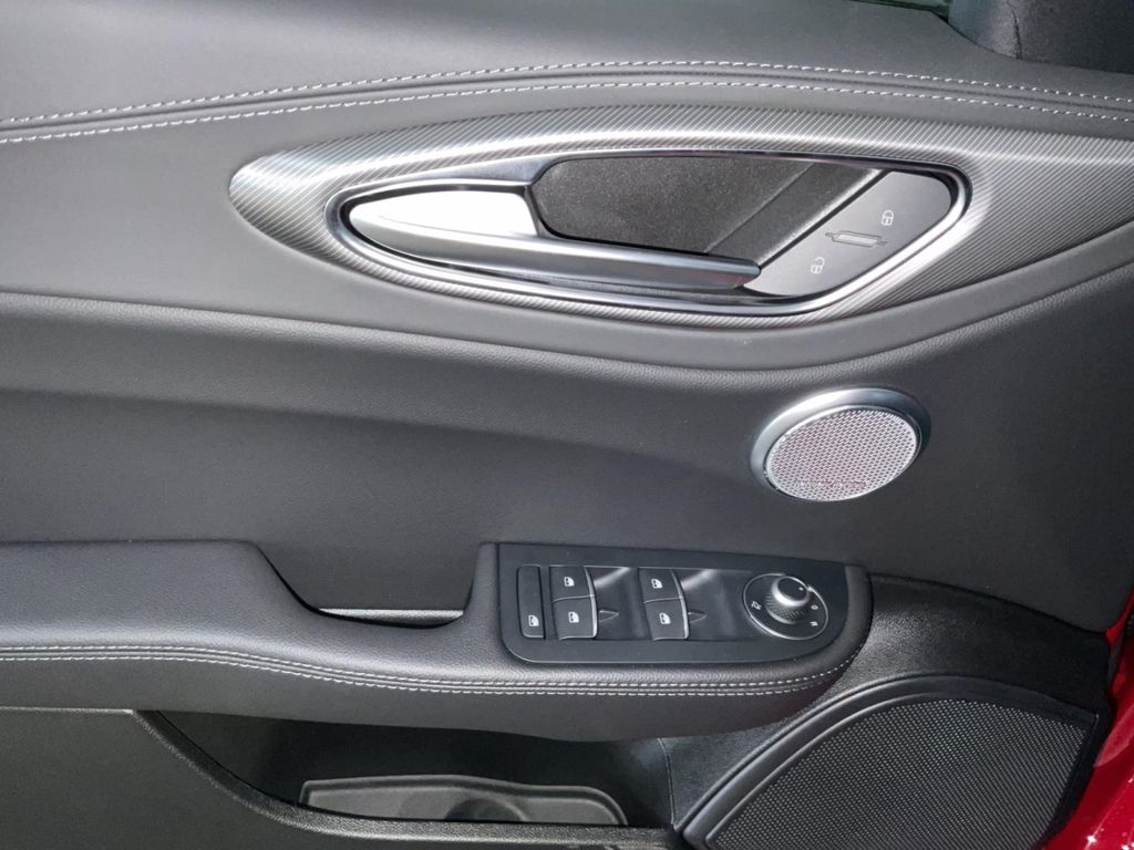 Alfa Romeo Giulia 2025