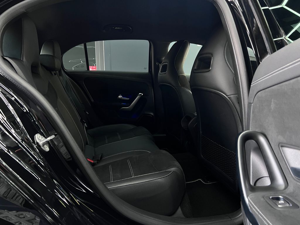 Mercedes-Benz A 250 2021